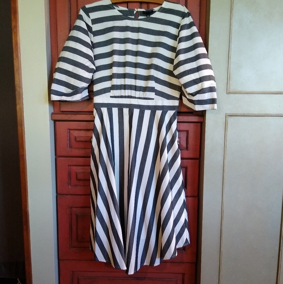 Cotton Dress - Picture 1 of 4